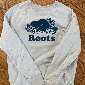 Roots boyfriend style crew neck sweater